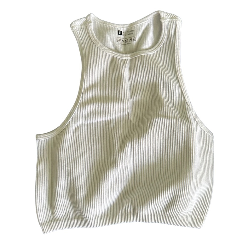 Amazon BUNDLE 3 TOPS